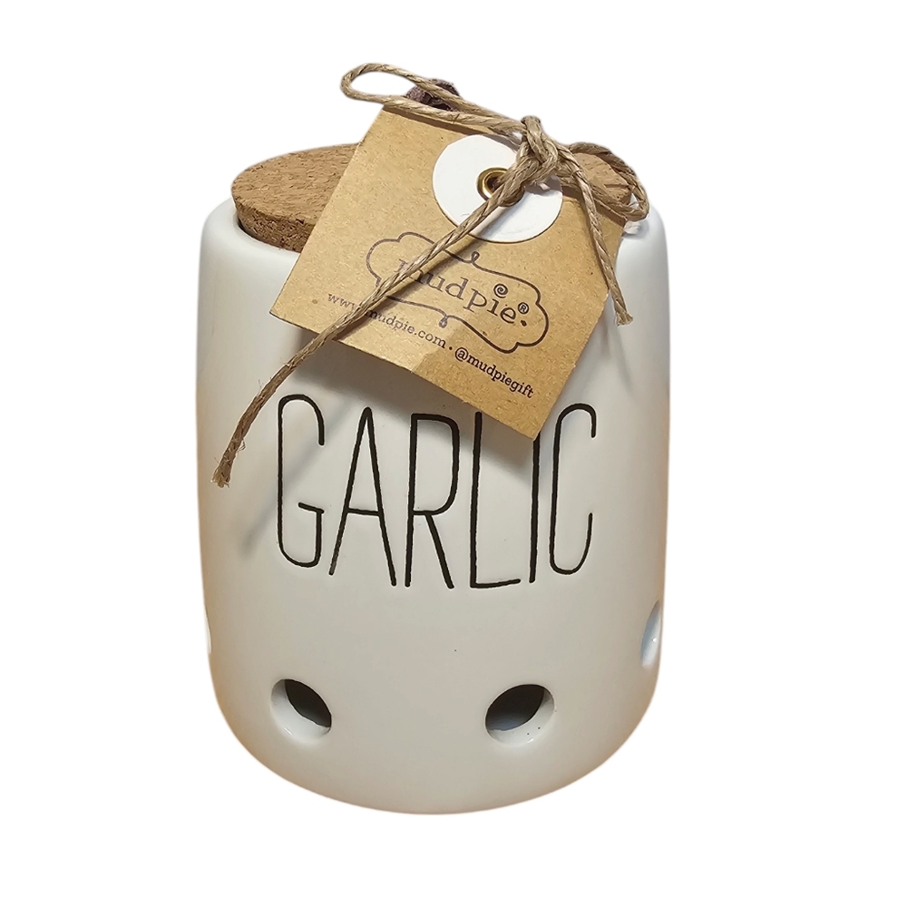 Mud Pie Garlic Keeper